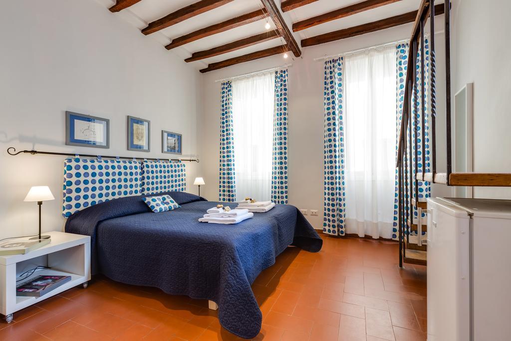 Rome As You Feel - Piazza Dei Satiri Apartments Eksteriør billede